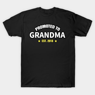 Promoted To GRANDMA Est 2018 gift ideas for family T-Shirt